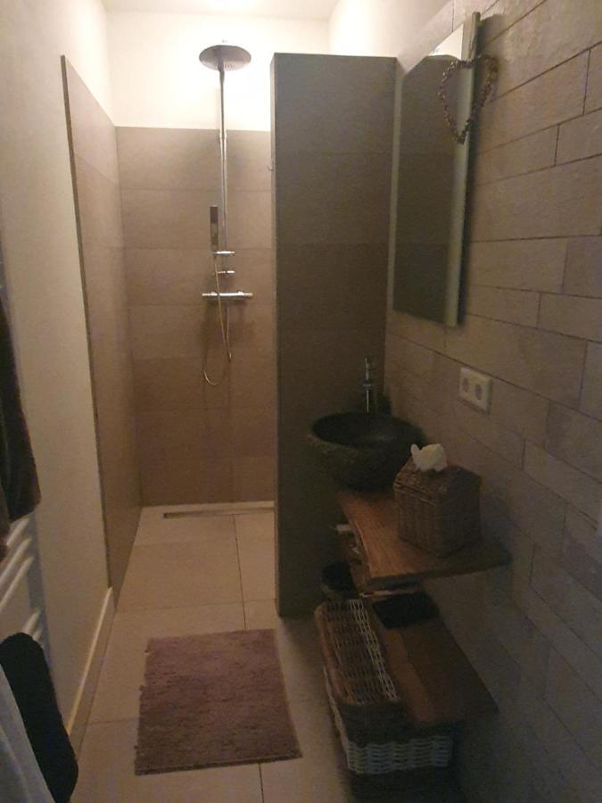 Een Klein Appartementje Zonder Keuken In Het Centrum Sleep At Hamtingh'S Hilvarenbeek Εξωτερικό φωτογραφία